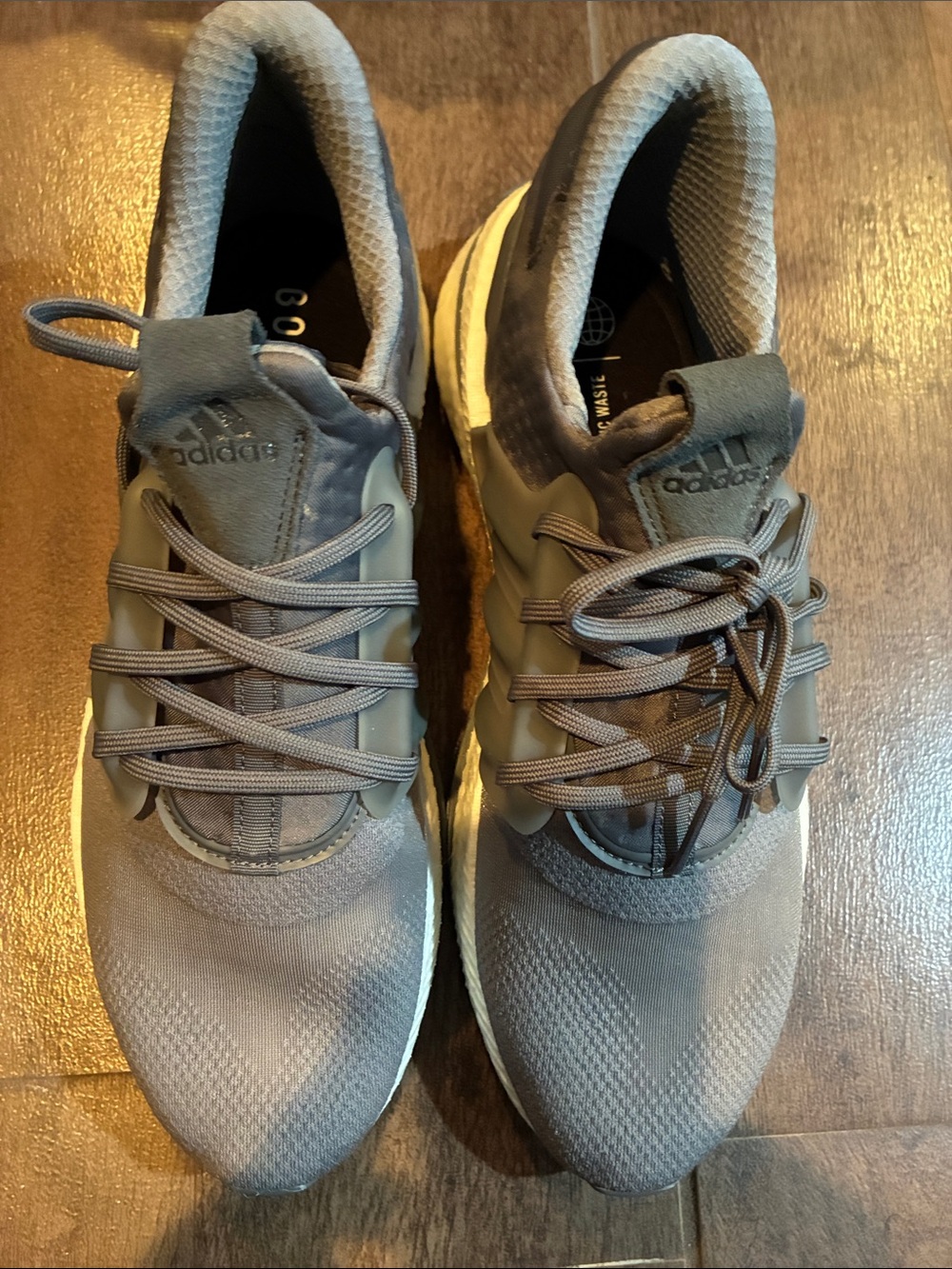 adidas Men's Gray Lace-Up Athletic Running Sneakers